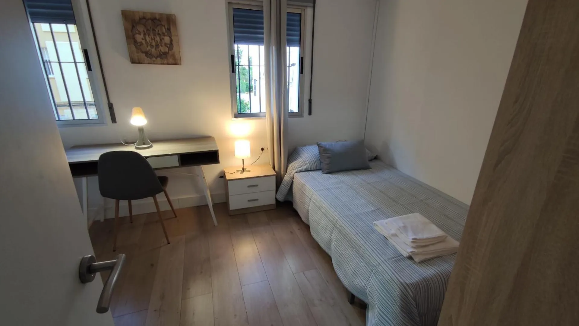 Apartamento Celia Seville 0*,